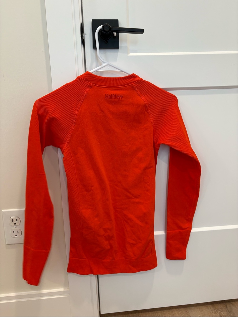 Halfdays Johnson Top Size Small - Picture 3 of 6